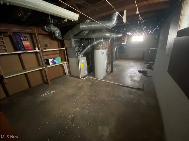 818 N Firestone Blvd, House other with 3 bedrooms, 1 bathrooms and null parking in Akron OH | Image 25