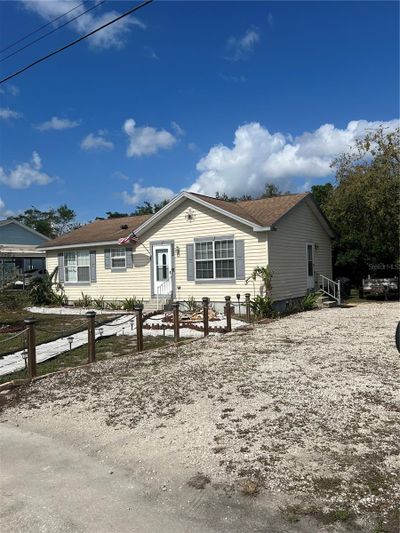 4165 Nelson Road, House other with 2 bedrooms, 2 bathrooms and null parking in Lake Wales FL | Image 2