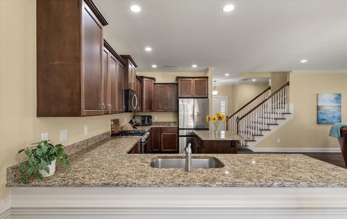 1904 Chestnut Oak Ln, Charleston, SC, 29414-6079 | Card Image