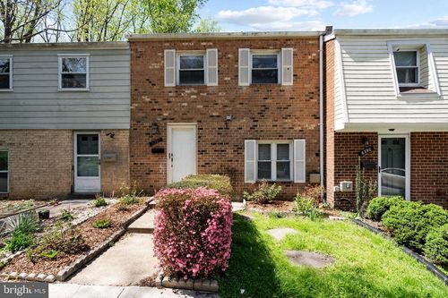 6392 Eighth Cir, Alexandria, VA, 22312-1902 | Card Image