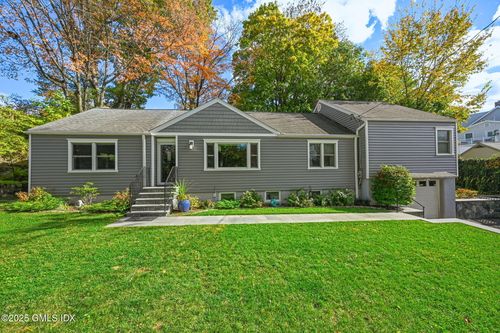 20 Highland Pl, Greenwich, CT, 06831-5110 | Card Image