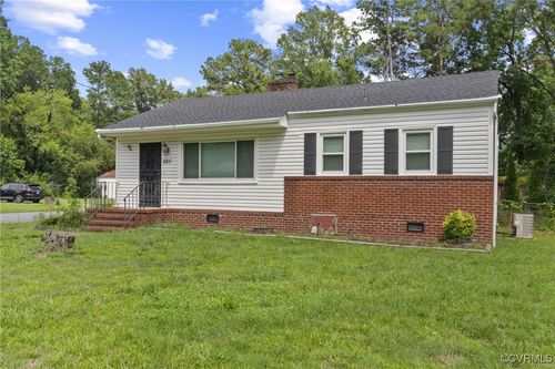 2211 Clearfield St, Richmond, VA, 23224-2780 | Card Image