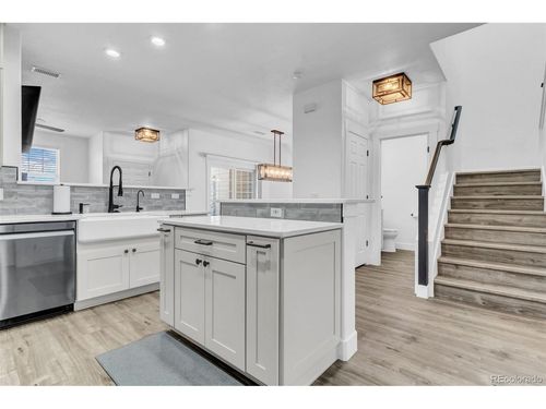 unit-105-3672 S Perth Cir, Aurora, CO, 80013-7507 | Card Image