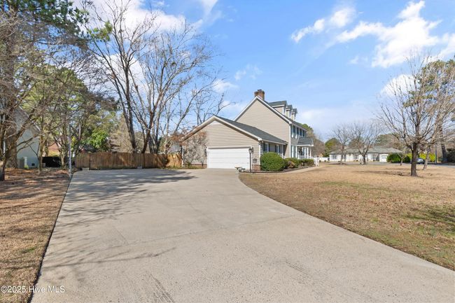 2606 Pineneedles Rd, House other with 4 bedrooms, 4 bathrooms and 2 parking in Goldsboro NC | Image 9