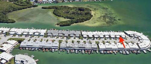636 Boca Ciega Point Blvd S, ST PETERSBURG, FL, 33708-2718 | Card Image