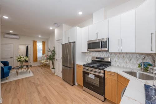apt-1r-38 Zabriskie St, Jersey City, NJ, 07307-2904 | Card Image