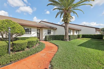 7907 - 7907 Radcliffe Circle, Condo with 2 bedrooms, 2 bathrooms and null parking in PORT RICHEY FL | Image 2