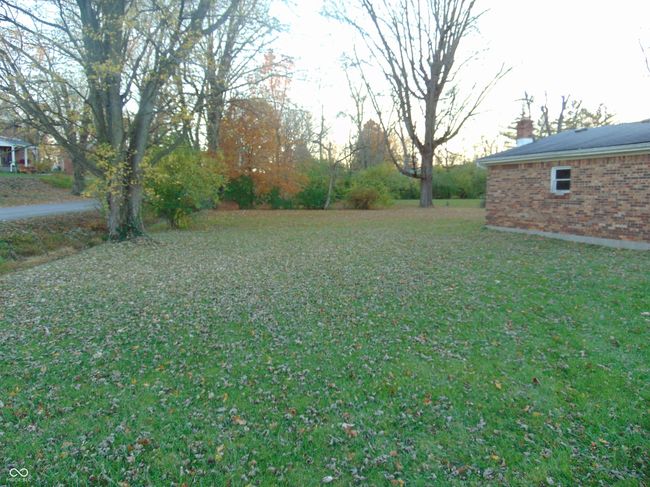 137 E Vine St, House other with 2 bedrooms, 2 bathrooms and null parking in Jamestown IN | Image 4