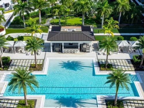 555-1115 Central Ave, NAPLES, FL, 34102-6252 | Card Image