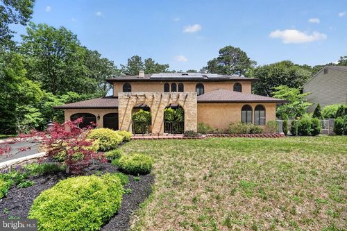 9 Foxcroft Ct, VOORHEES, NJ, 08043-4723 | Card Image