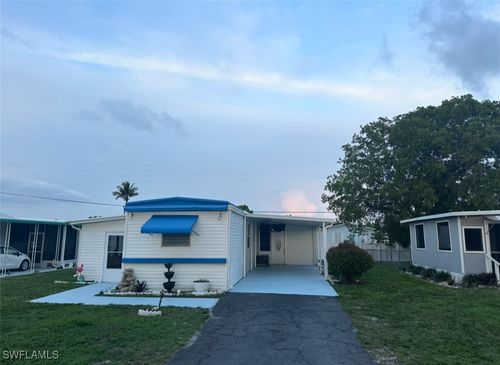 152 Cape Sable Dr, NAPLES, FL, 34104-4117 | Card Image