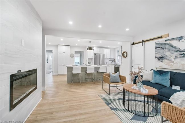 10 Comet Ave, House other with 5 bedrooms, 3 bathrooms and 1 parking in Hamilton ON | Image 6