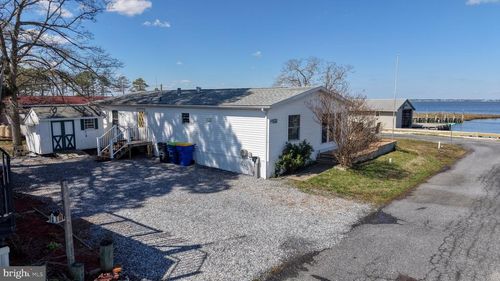 35664 Bayview Dr, MILLSBORO, DE, 19966-6578 | Card Image