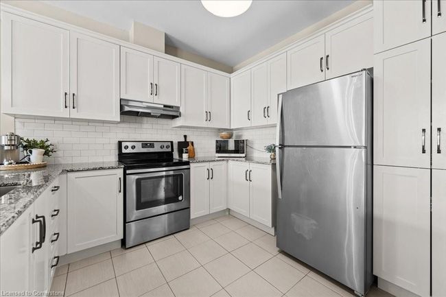 14 Turbinia Crt, Townhouse with 3 bedrooms, 3 bathrooms and 2 parking in Grimsby ON | Image 5