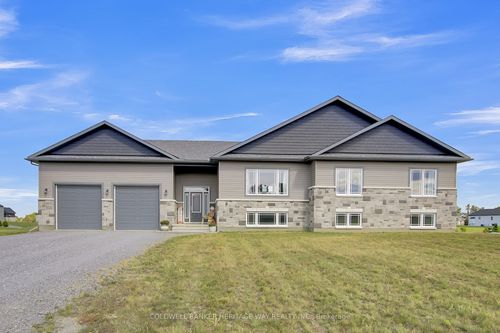218 Owen Lucas St, Arnprior, ON, K7S3G8 | Card Image