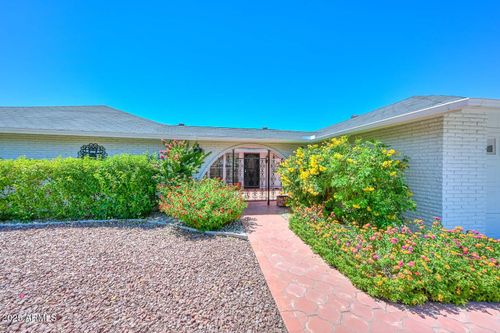 9717 W Spanish Moss Ln, Sun City, AZ, 85373-1744 | Card Image