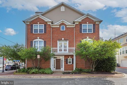 2500 Clairmont View Way, WHEATON, MD, 20902-2773 | Card Image
