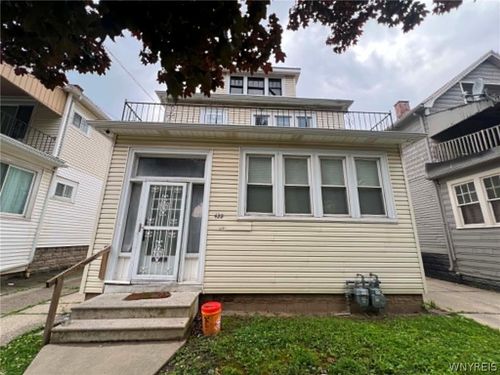 422 Moselle St, Buffalo, NY, 14215-4032 | Card Image