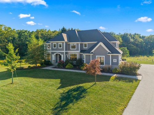 W339S271 Foxtail Court, Delafield, WI, 53066 | Card Image