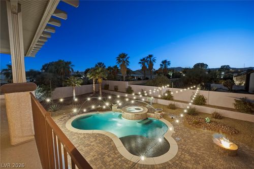 7683 Rafter Ct, Las Vegas, NV, 89139-8724 | Card Image