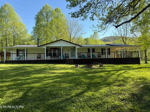 4601 White Oak Rd, Duff, TN, 37729-3223 | Card Image