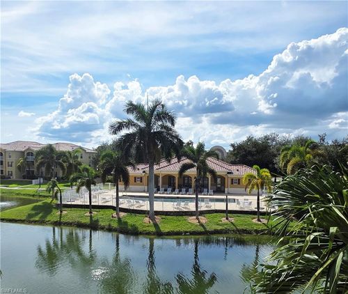 apt-323-4121 Residence Dr, FORT MYERS, FL, 33901-9221 | Card Image