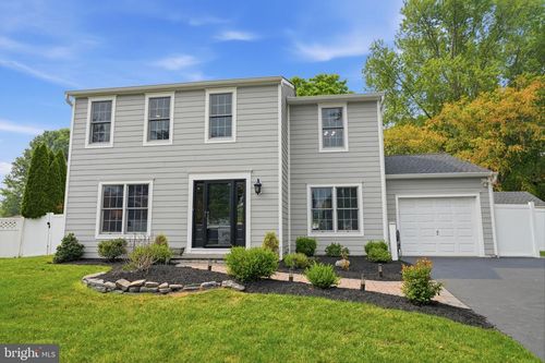 30 Balsam Ct, Southampton, PA, 18966-2164 | Card Image