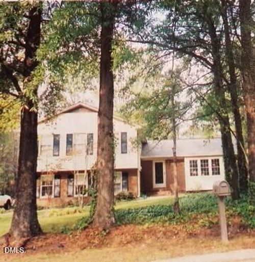 2213 Westover Ter, Burlington, NC, 27215-4738 | Card Image