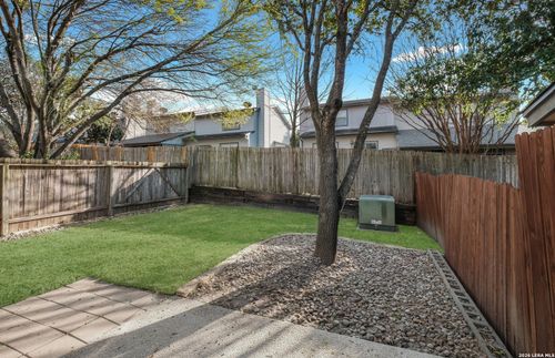 6034 Gaelic, San Antonio, TX, 78240-5706 | Card Image