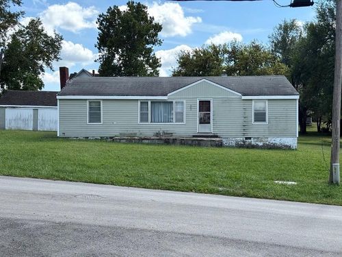202 E Corrine St, Gallatin, MO, 64640-1006 | Card Image