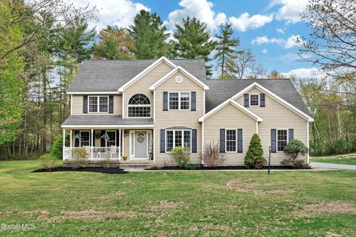 3 Pauls Way, Queensbury, NY, 12804-6408 | Card Image