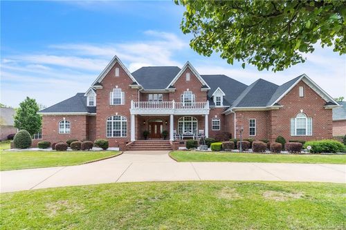 1105 Wild Pine Dr, Fayetteville, NC, 28312-9233 | Card Image