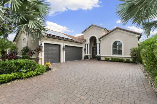 3256 Miyagi Lane, NAPLES, FL, 34114 | Card Image