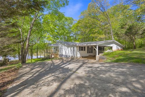 204-114 Beaver Ln, Townville, SC, 29689-3300 | Card Image