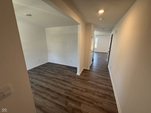 11297 N Greenthread Dr, Monrovia, IN, 46157-6159 | Card Image