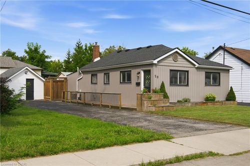 29 Hixon Rd, Hamilton, ON, L8K2B8 | Card Image