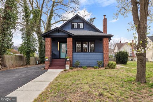 1013 Stone Rd, LAUREL SPRINGS, NJ, 08021-3035 | Card Image