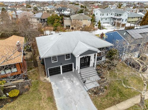 163 School Ln, Lido Beach, NY, 11561-4930 | Card Image