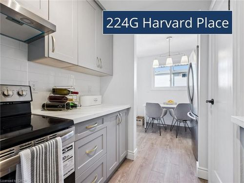 224G Harvard Pl, Waterloo, ON, N2J4G2 | Card Image