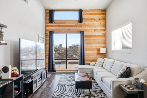 apt-310-4411 Bowser Ave, Dallas, TX, 75219-5751 | Card Image