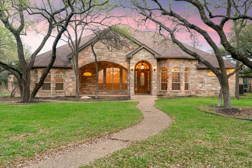 301 Goldridge Dr, Georgetown, TX, 78633-1977 | Card Image