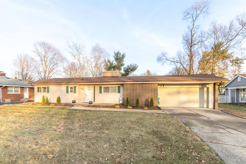 18248 Farmington Rd, Livonia, MI, 48152-3230 | Card Image