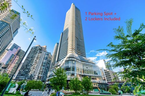 612-11 Wellesley St W, Toronto, ON, M4Y0G4 | Card Image
