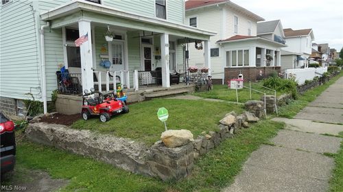 430-428-430 Grant St, Newell, WV, 26050-1206 | Card Image