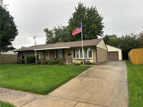 7721 Shalamar Drive, Huber Heights, OH, 45424 | Card Image