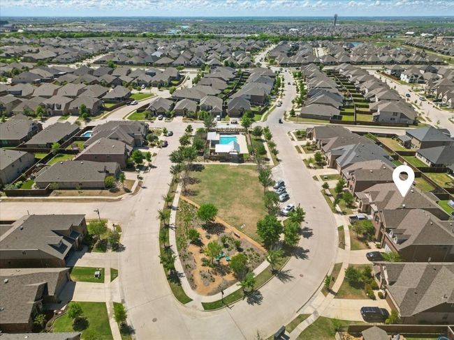 Walking Distance to one of the community pools. | Image 29