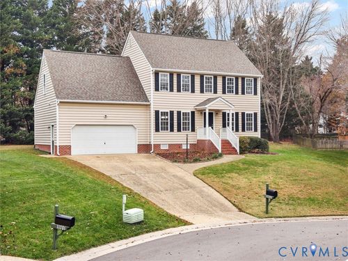 11705 Park Forest Ct, Glen Allen, VA, 23059-7001 | Card Image