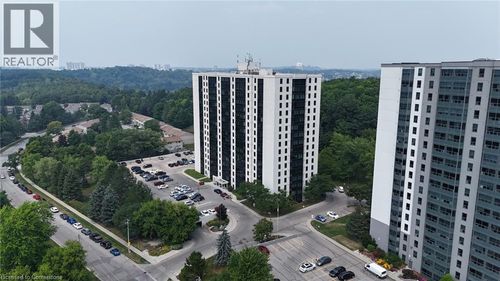 1511-35 Green Valley Dr, Kitchener, ON, N2P2A5 | Card Image
