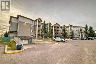 5000 Somervale Crt Sw, Condo with 2 bedrooms, 1 bathrooms and 1 parking in Calgary AB | Image 2