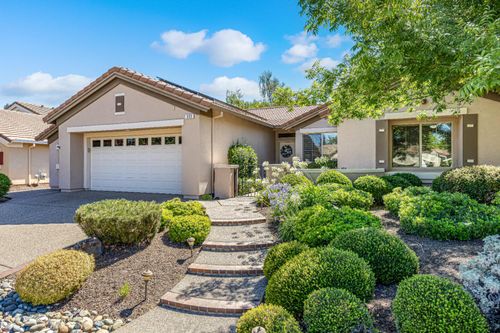 300 Lariat Loop, Lincoln, CA, 95648-8351 | Card Image